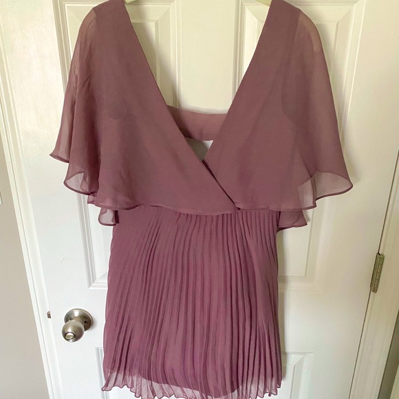 ASOS Cape Dress - Picture 1 of 3